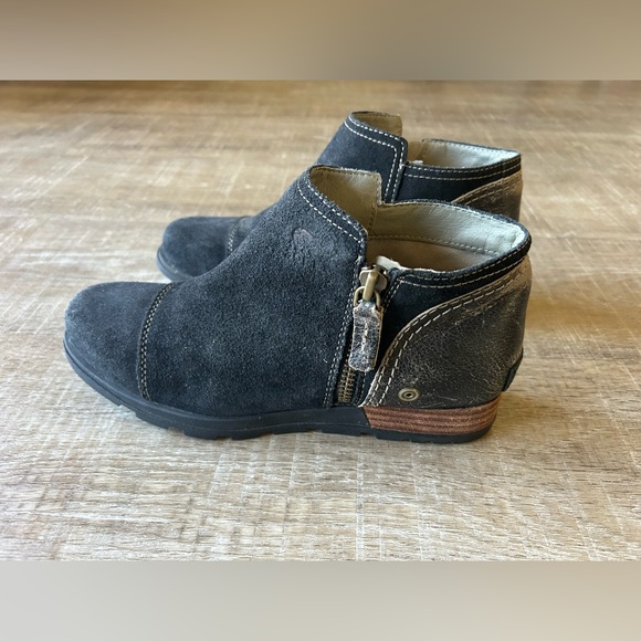 Sorel Black Major Low Boots Women's Size 8 NL2161-010 Bootie Distressed Leather - Picture 12 of 13